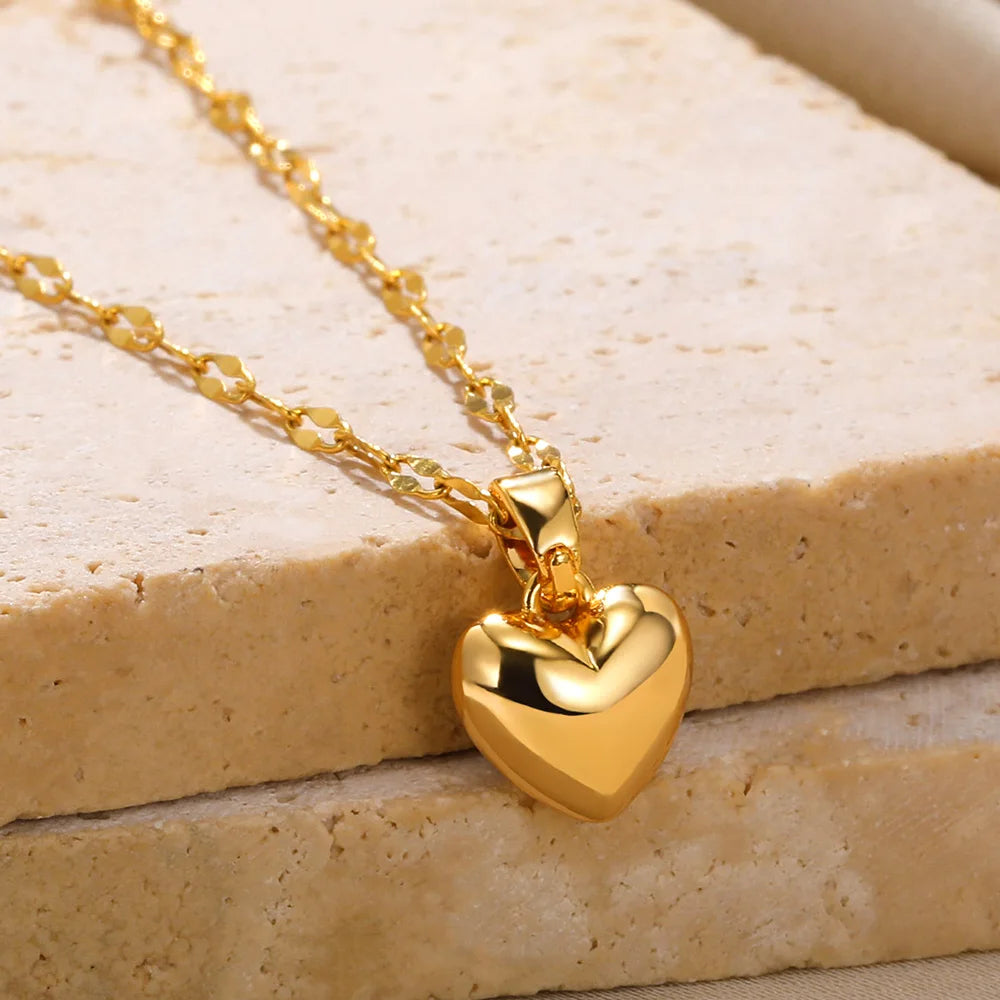 Gold Heart Pendant Necklace
