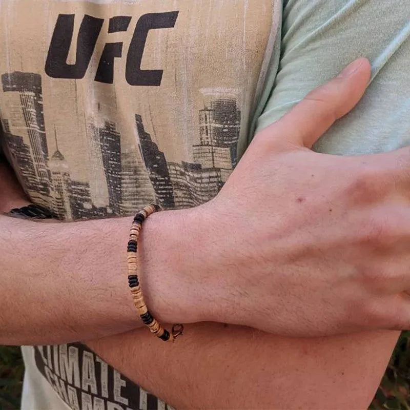 Mens beaded bracelet. Mens turquoise bracelet. Surfer style bracelet. Mens stacking bracelet