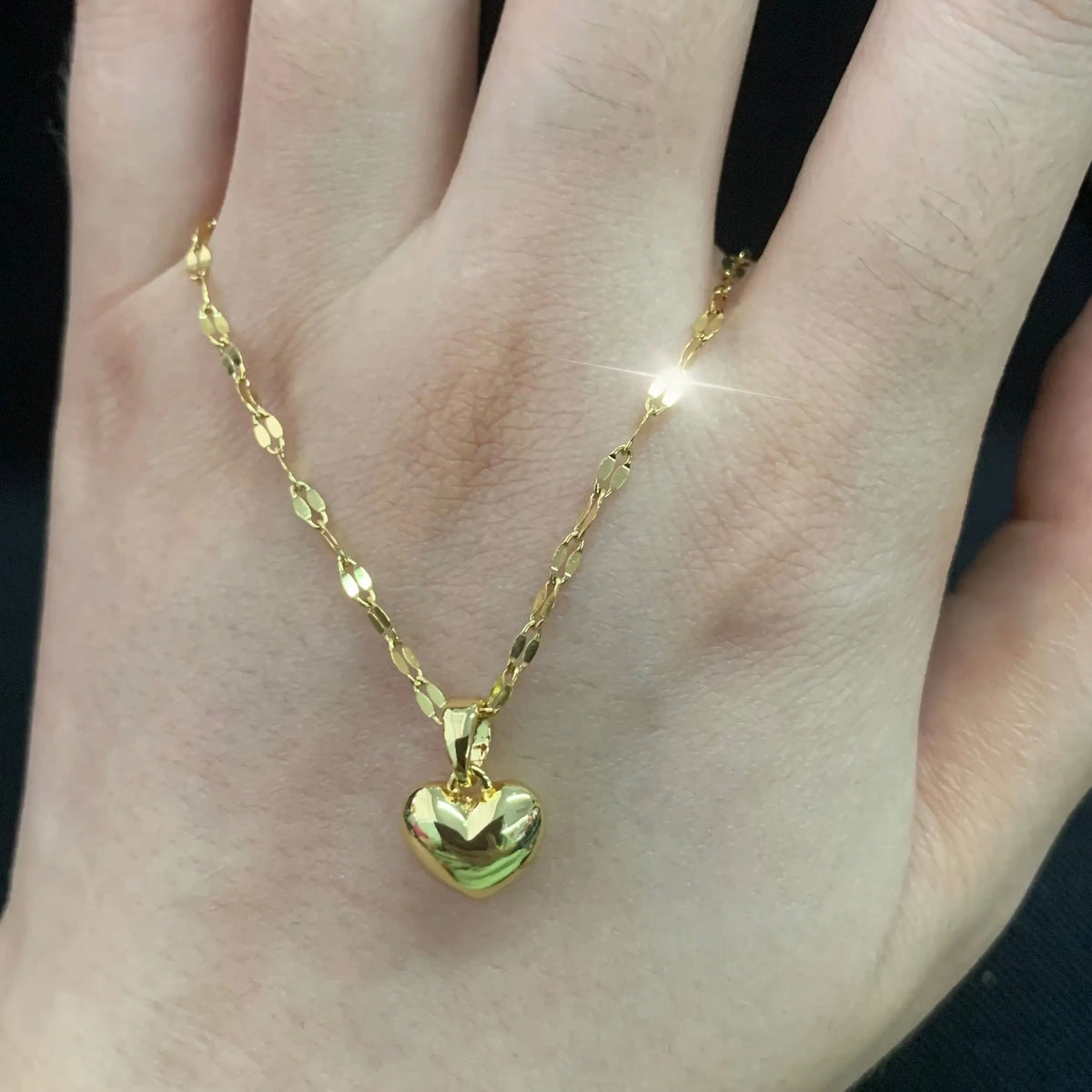 Gold Heart Pendant Necklace