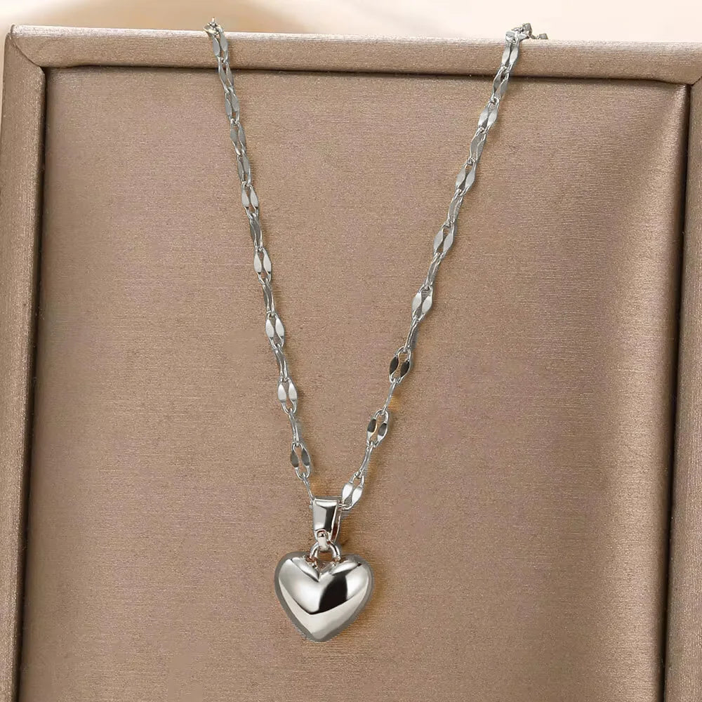 Gold Heart Pendant Necklace