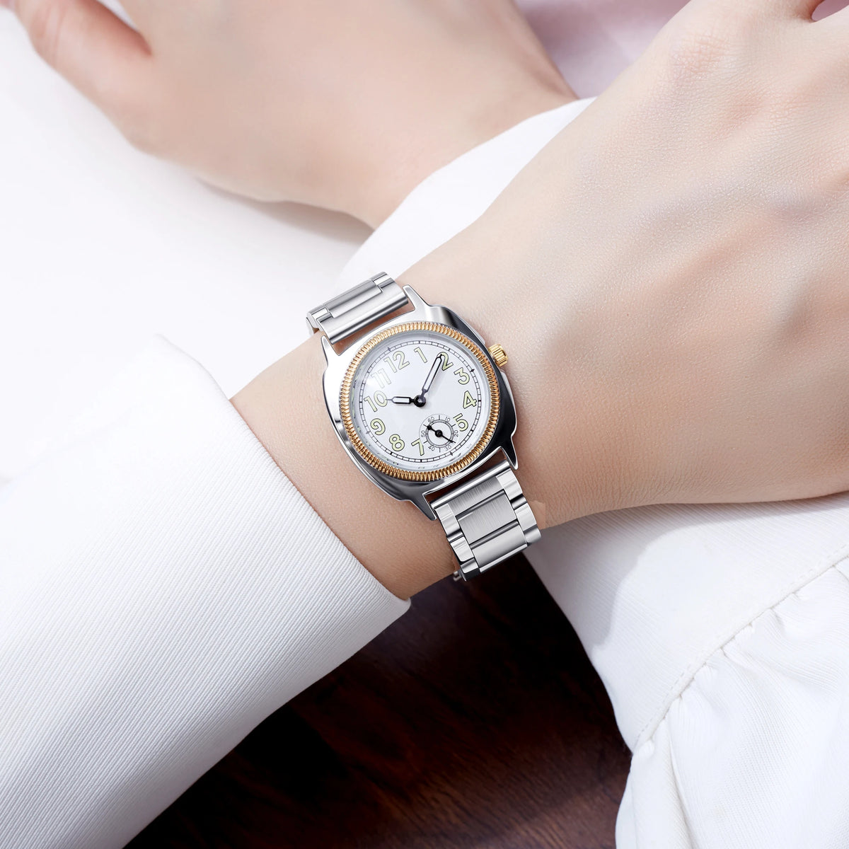 Women's Stainless Steel Quartz Watch