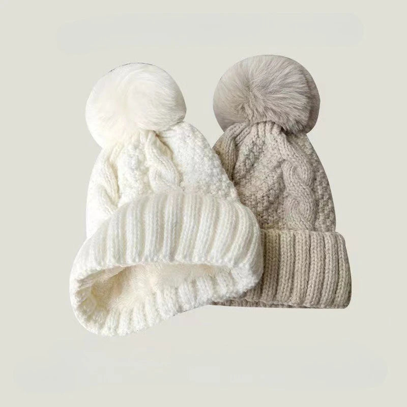 Cable Knit Pom Beanie